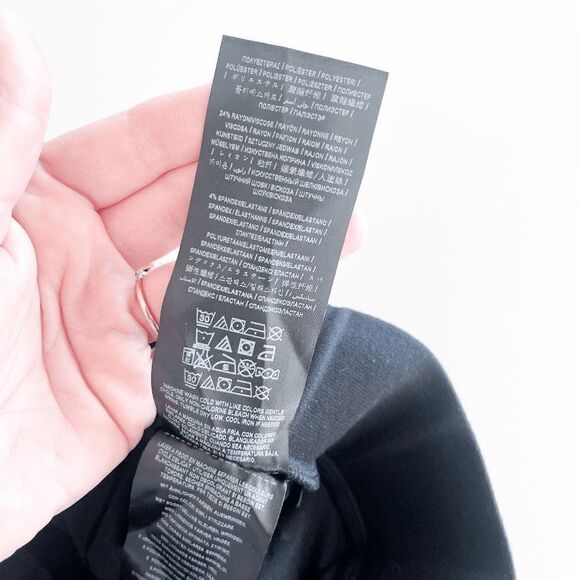 Guess Women Jegging Pants Pull-On Studded Style Size Medium - Picture 9 of 10